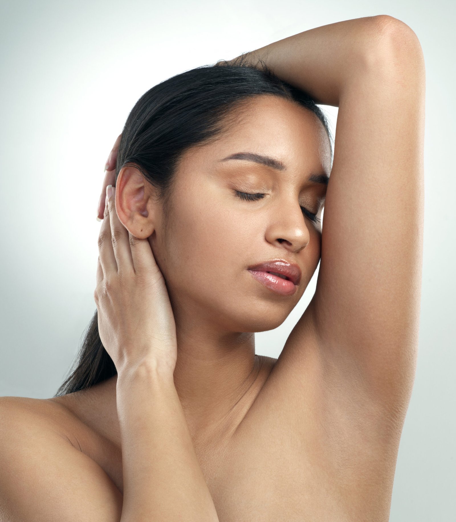 underarm-hair-removal-treatment